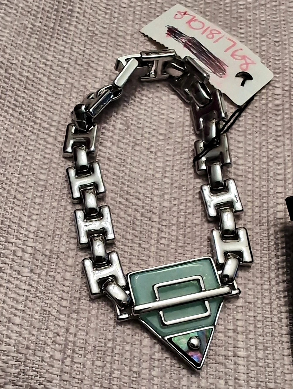 White House Black Market SU163N Geometric Necklace & Earrings Silver Green NWT